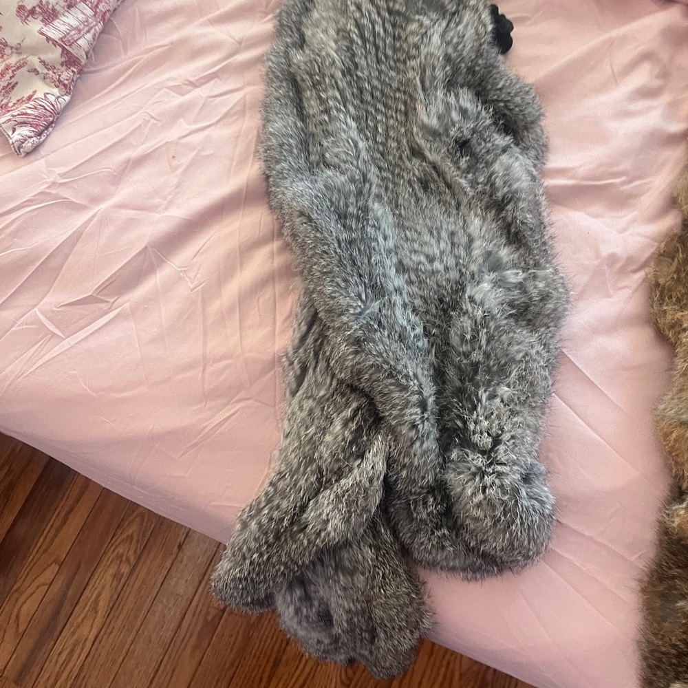 Gray fur Scarf